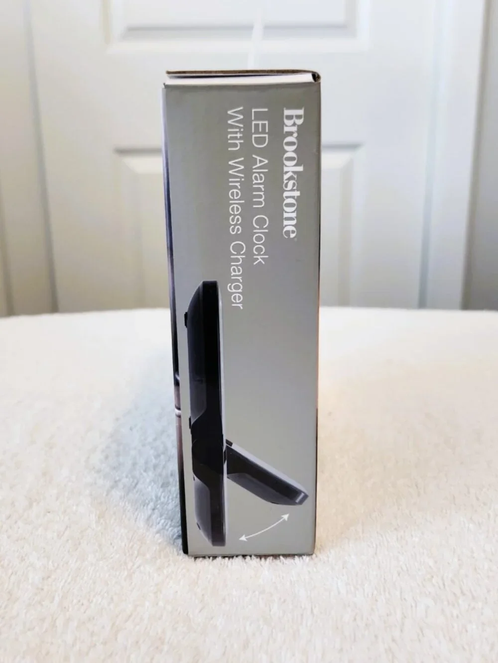 Brookstone LED Alarm Clock w/ 15W Wireless Charger NEW Sealed Clock Date Temp